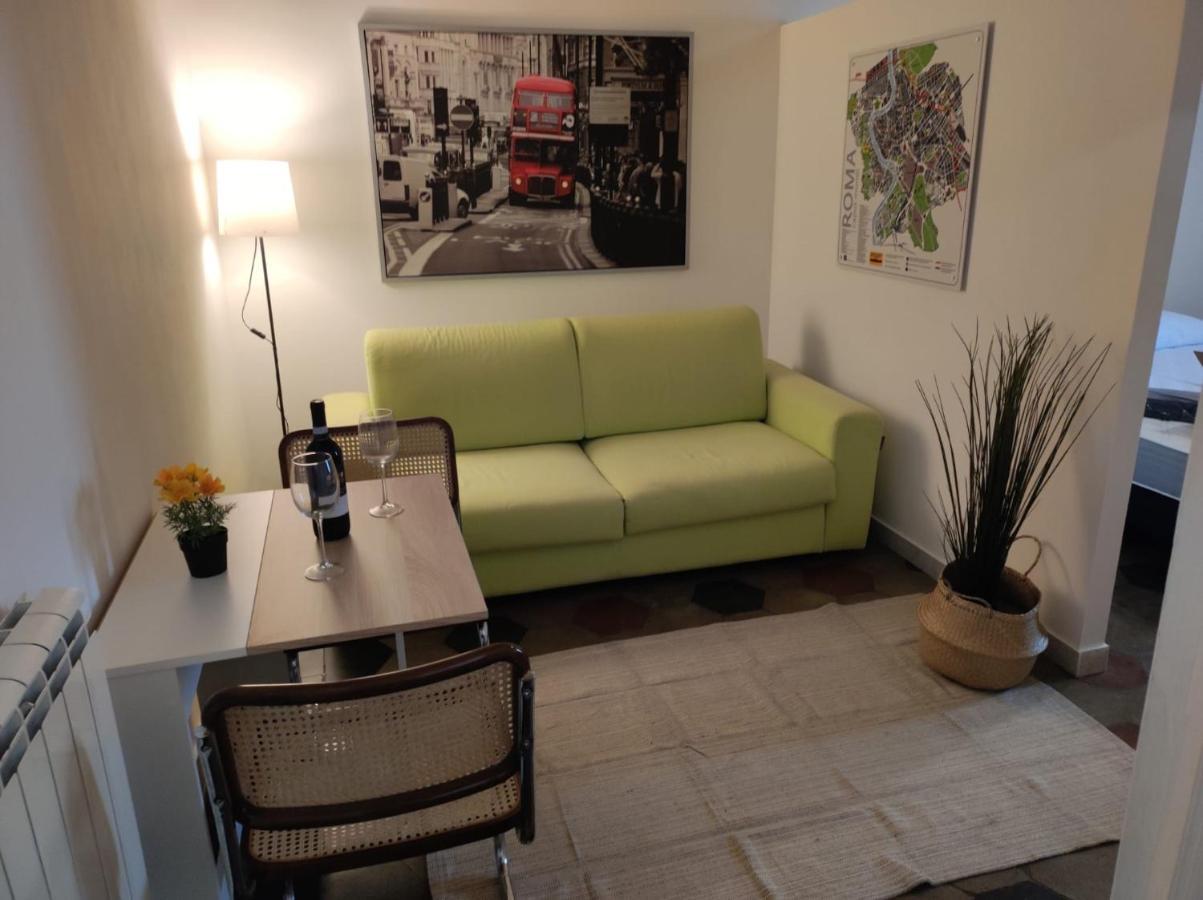La maison b8 Rome Extérieur photo
